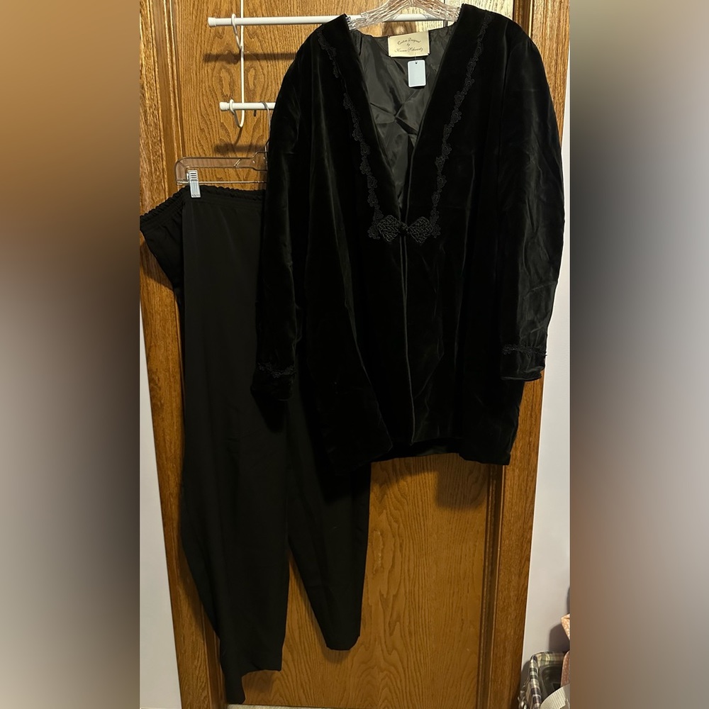 Custom design jacket and pants by Karen Schwartz